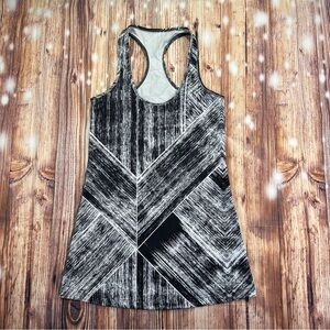 Lululemon Athletica Women’s Black and Gray Tank Top
